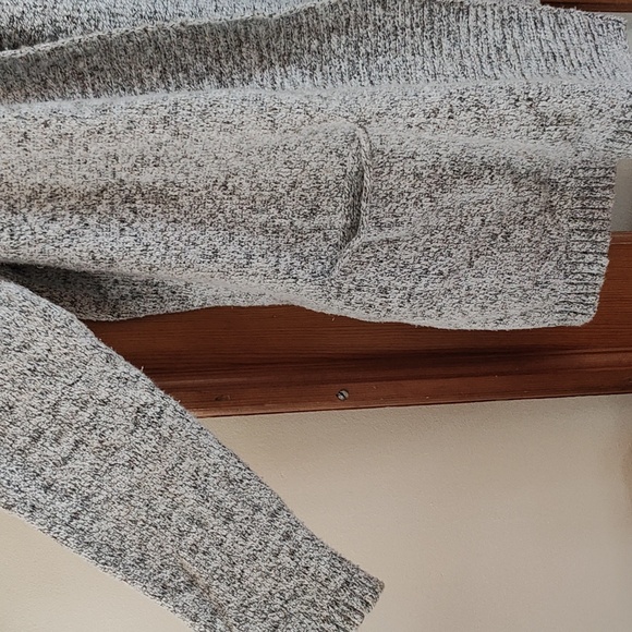 Light Gray Open Front Sweater Cardigan - Picture 3 of 4
